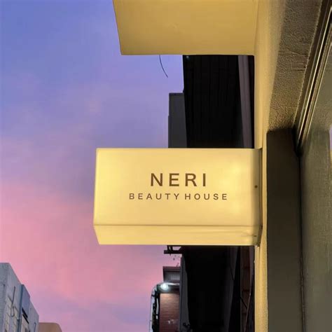 Afbeeldingsresultaten voor LED Box Sign