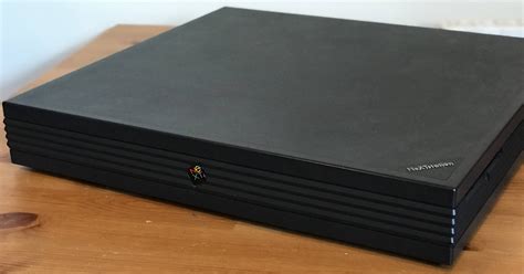 Toradh íomhá ar Pizza Box Computer