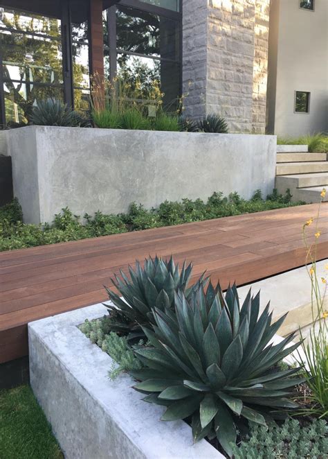 تصویر کا نتیجہ برائے Contemporary Pool Design