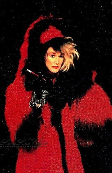 Glenn Close Cruella De Vil Costumes के लिए छवि परिणाम