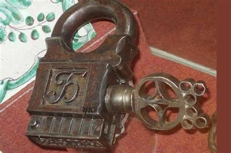 Image result for Old Briefcase Lock Skeleton Key