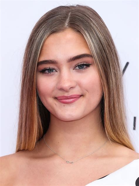 Toradh íomhá ar Lizzy Greene Photos