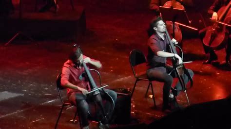 Toradh íomhá ar 2CELLOS Moon River