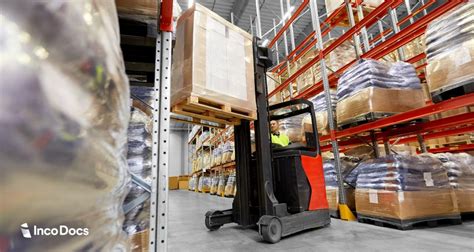 Pails Unloading From Container に対する画像結果