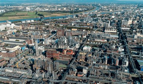 Afbeeldingsresultaten voor BASF Digitalization