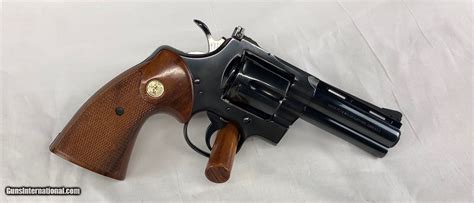 Colt Python 357 Magnum 4 Inch に対する画像結果
