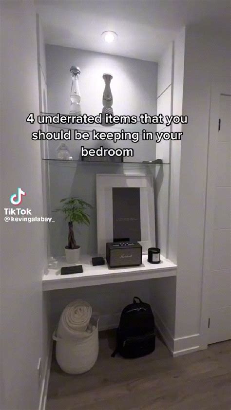 Items to Put On a Shelf Men 的图像结果