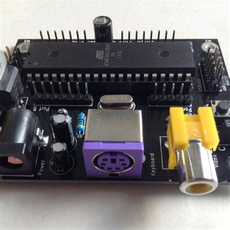 AVR Computer Back に対する画像結果