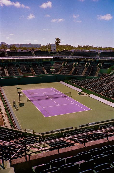 Broken Rackets に対する画像結果