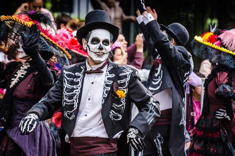 Toradh íomhá ar DIA De Los Muertos Mask