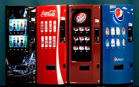 Computer Set Vendo Machine に対する画像結果