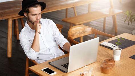 Afbeeldingsresultaten voor vs Code vs Visual Studio Professional