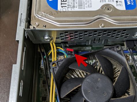 Server SSD Drives for House に対する画像結果