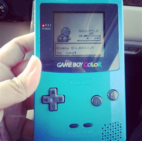 Gameboy Color Pokemon Red Vs. Blue Screen に対する画像結果