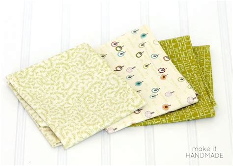 LED Remote Control Pillow に対する画像結果