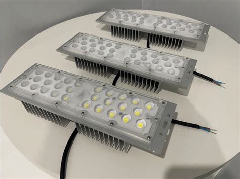 LED Street Light Module に対する画像結果