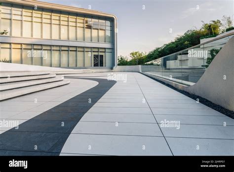 Walc Building Front に対する画像結果