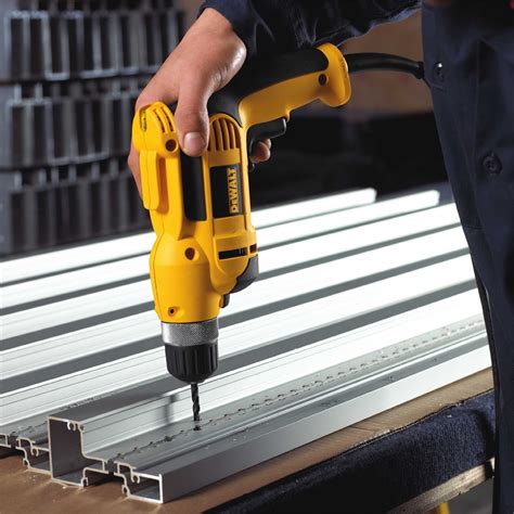 Résultat d’images pour Toolstation Corded Drills