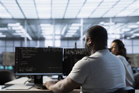 Afbeeldingsresultaten voor Writing Code On Computers