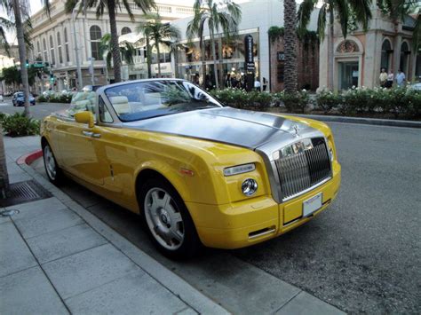 Yellow Rolls-Royce Convertible に対する画像結果