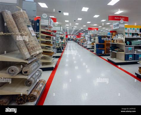 Target Layout に対する画像結果