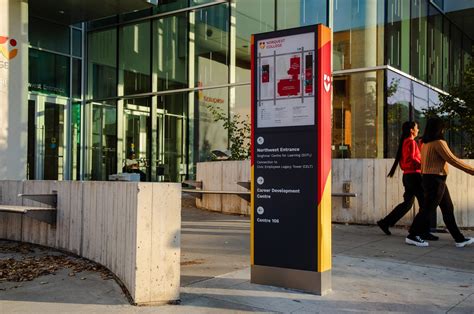 Campus Wayfinding - Hi Signs