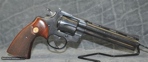Colt Python 6 Inch Barrel Wooden Box に対する画像結果