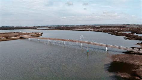 Toradh íomhá ar Metal External Structures