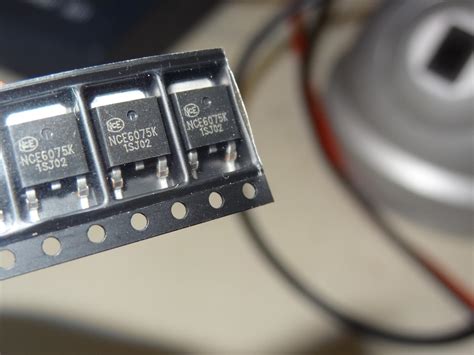 Toradh íomhá ar MOSFET and MOS FET