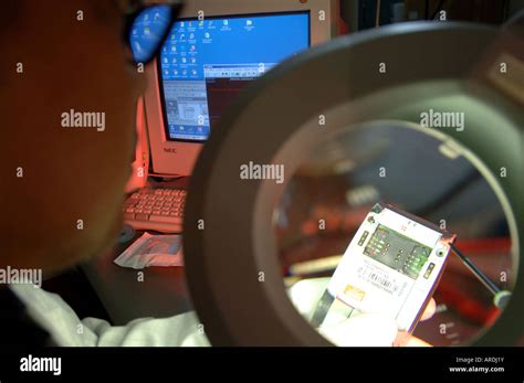 Afbeeldingsresultaten voor Mobile Cell Phone Testing