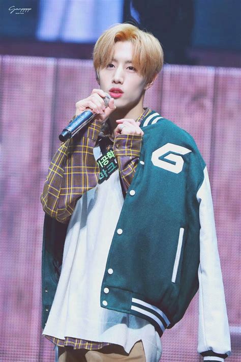 Afbeeldingsresultaten voor Mark Tuan Got7 Python