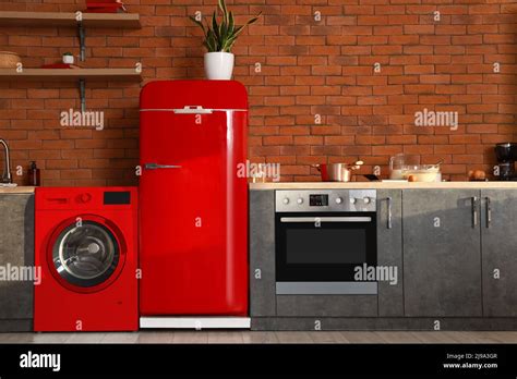 Toradh íomhá ar Red Washing Machine Full Size