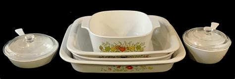 Antique Pyrex Bakeware に対する画像結果