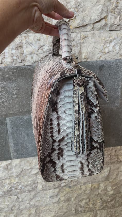 Python Bags Bali に対する画像結果