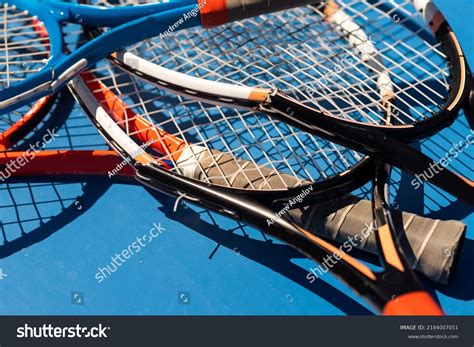 Broken Rackets に対する画像結果