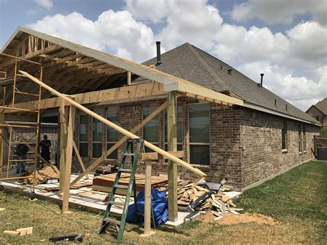 Toradh íomhá ar How to Do a House Roof