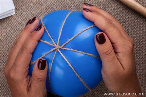 Bildergebnis für Paper Mache Balloon Pumpkins
