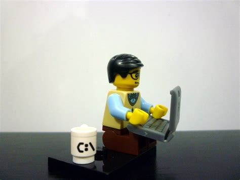 Toradh íomhá ar LEGO Minifig Computer