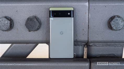 Google Pixel 6 Review に対する画像結果