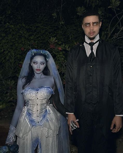 Afbeeldingsresultaten voor Corpse Bride Girl Dress