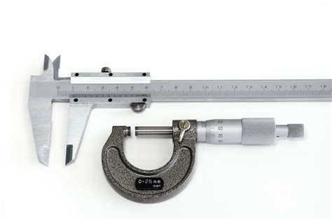 Micrometer vs Caliper に対する画像結果