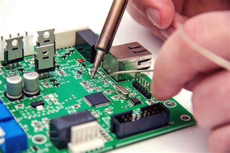 Surface Mount Technology (SMT): A Comprehensive Guide - GlobalWellPCBA