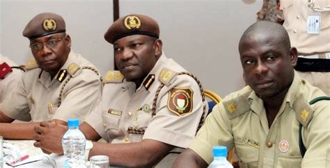 تصویر کا نتیجہ برائے Nigerian Immigration Service Uniform