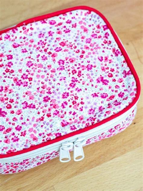 Box Pouch Pattern-Free に対する画像結果