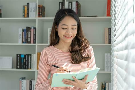 Toradh íomhá ar Books and Study Materials