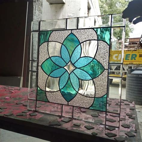 Toradh íomhá ar Glass Colour Work