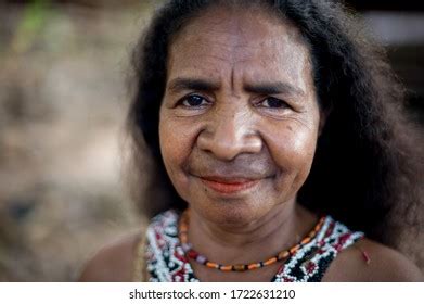 Afbeeldingsresultaten voor Faces to Sketch