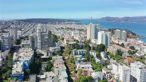 Toradh íomhá ar Golden Section Architecture