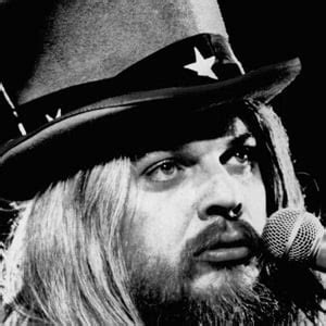 Leon Russell Biography に対する画像結果