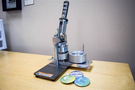 button Maker に対する画像結果